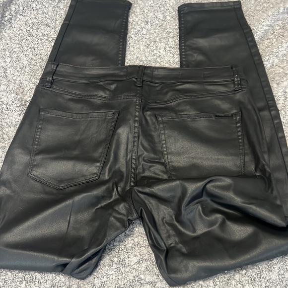 WHBM faux leather black skinny pants size 8 - Picture 3 of 5